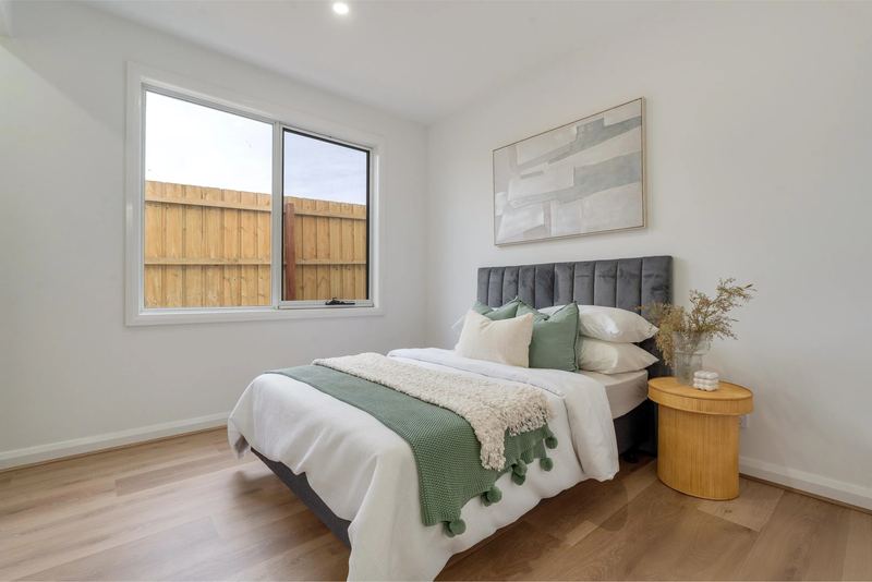 Secondary bedroom